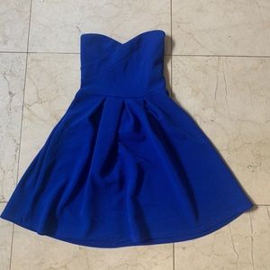 strapless dress
